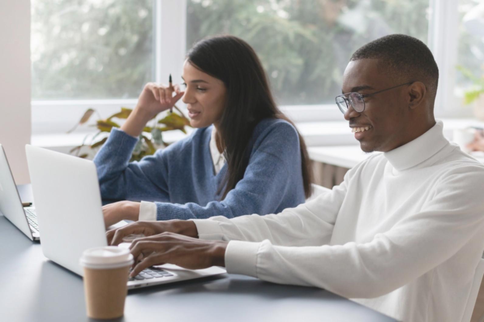 Организованное рабочее пространство для дистанционного обучения финансовому анализу